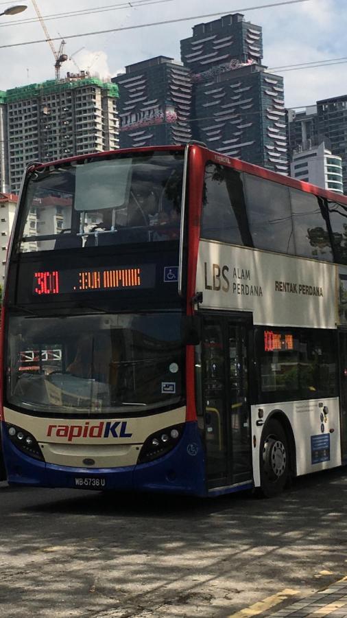 7 Mins Klcc Next To Hospital Gleneagle Apartment Куала Лумпур Екстериор снимка